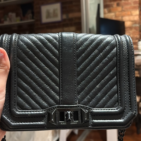 Rebecca Minkoff Black Chevron Quilted Crossbody Bag - Picture 6 of 7